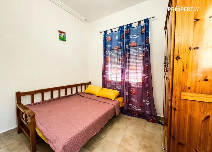 Areti\'S Family House