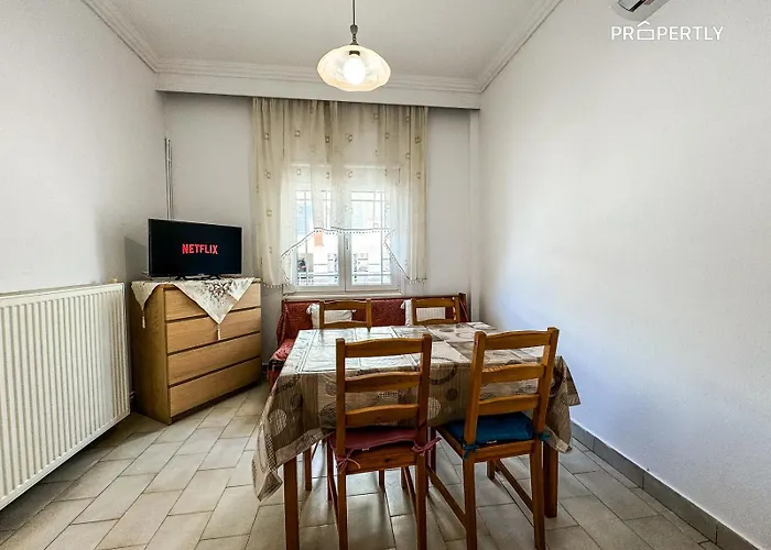 Areti\'S Family House